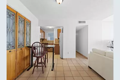 310  Fontainebleau Blvd, Unit #502, Miami, FL 33172 - Photo 1