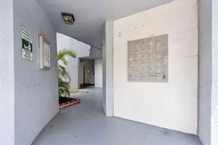 310 Fontainebleau Blvd, Miami, FL 33172 - Photo 20