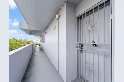 310  Fontainebleau Blvd, Unit #502, Miami, FL 33172 - Photo 18