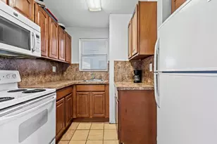 310 Fontainebleau Blvd, Miami, FL 33172 - Photo 2