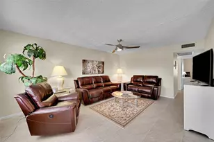 154 Upminster G, Deerfield Beach, FL 33442 - Photo 4