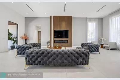 1000 SW 93rd Ave, Plantation, FL 33324 - Photo 8