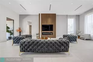 1000 SW 93rd Ave, Plantation, FL 33324 - Photo 8