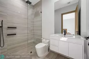 1000 SW 93rd Ave, Plantation, FL 33324 - Photo 20