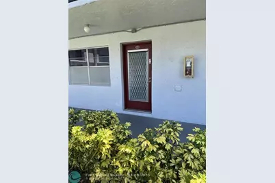 8405 NW 61st St, Unit #D-109, Tamarac, FL 33321 - Photo 2