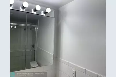 8405 NW 61st St, Unit #D-109, Tamarac, FL 33321 - Photo 10