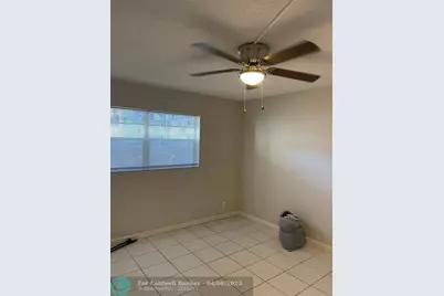 8405 NW 61st St, Unit #D-109, Tamarac, FL 33321 - Photo 14