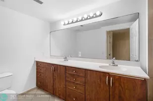 6492 Emerald Dunes Dr, West Palm Beach, FL 33411 - Photo 20