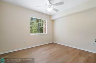 6492 Emerald Dunes Dr, West Palm Beach, FL 33411 - Photo 14