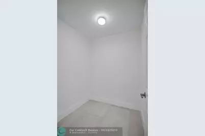 1010 N 16th Ave, Hollywood, FL 33020 - Photo 8