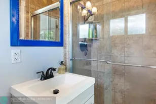 657 NW 30th Ct, Wilton Manors, FL 33311 - Photo 22