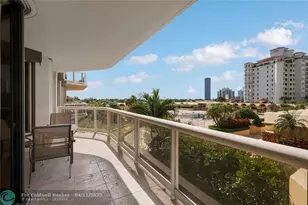 20191 E Country Club Dr, Miami, FL 33180 - Photo 20