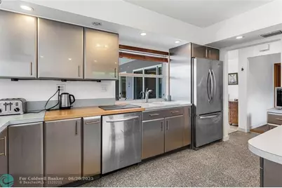 1720 Marietta Drive, Fort Lauderdale, FL 33316 - Photo 24