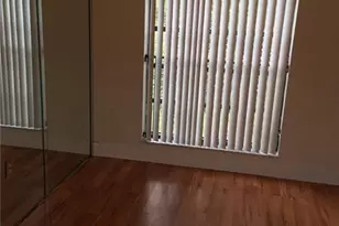 5530 NW 44th St, Lauderhill, FL 33319 - Photo 8