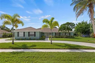1862 SE Boma Ave, Port Saint Lucie, FL 34952 - Photo 2