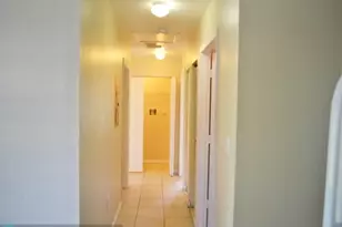 2911 NW 135th St, Opa-Locka, FL 33054 - Photo 8