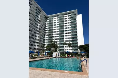 3233 NE 34th St, Unit #1404, Fort Lauderdale, FL 33308 - Photo 4