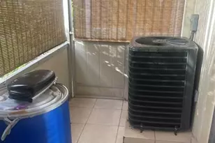 16790 NE 14th Ave, Miami, FL 33162 - Photo 18