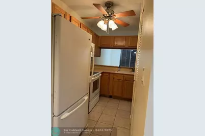 1094  Coral Club Dr, Unit #1094, Coral Springs, FL 33071 - Photo 10
