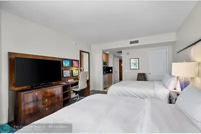 505 N Fort Lauderdale Beach Blvd, Unit #2212, Fort Lauderdale, FL 33304 - Photo 16