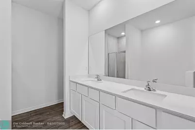 8416  100th Ave, Vero Beach, FL 32967 - Photo 16