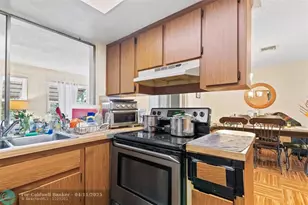 2748 NW 35th Terrace, Lauderdale Lakes, FL 33311 - Photo 22