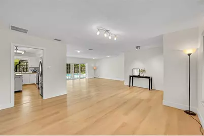 1480 SW 66th Ter, Plantation, FL 33317 - Photo 8