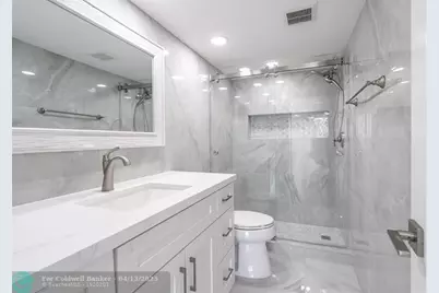 8900  Washington Blvd, Unit #418, Pembroke Pines, FL 33025 - Photo 4