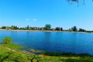 3370 Beau Rivage Dr, Pompano Beach, FL 33064 - Photo 2