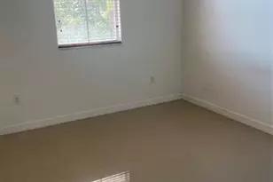 11473 NW 81st Ln, Miami, FL 33178 - Photo 10