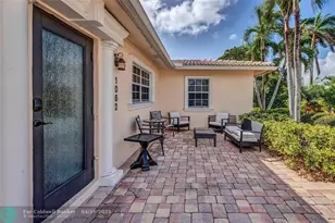 1062 SE 22nd Ave, Pompano Beach, FL 33062 - Photo 2