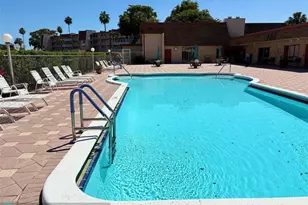 1055 Country Club Dr, Margate, FL 33063 - Photo 34