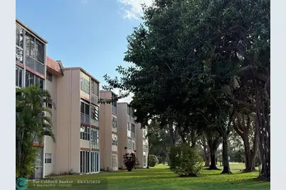 1055  Country Club Dr, Unit #404, Margate, FL 33063 - Photo 40