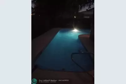 8241 SW 4th Ct, North Lauderdale, FL 33068 - Photo 30