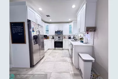 2340 N 58th Ter, Hollywood, FL 33021 - Photo 8