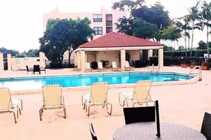 114 Lake Emerald Dr, Oakland Park, FL 33309 - Photo 18