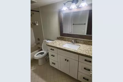 114  Lake Emerald Dr, Unit #305, Oakland Park, FL 33309 - Photo 12