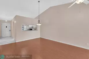 22124 Palms Way, Boca Raton, FL 33433 - Photo 14