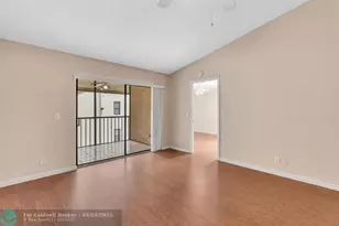 22124 Palms Way, Boca Raton, FL 33433 - Photo 18