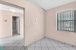 22124 Palms Way, Boca Raton, FL 33433 - Photo 8