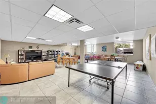 1401 S Ocean Dr, Hollywood, FL 33019 - Photo 36