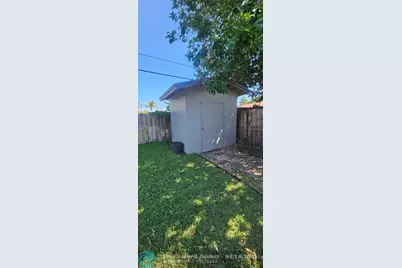 5629 SW 40th St, West Park, FL 33023 - Photo 24