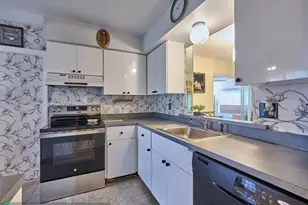 7708 Margate Blvd, Margate, FL 33063 - Photo 12