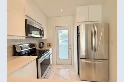 4706 NW 36th St, Unit #412-S, Lauderdale Lakes, FL 33319 - Photo 12