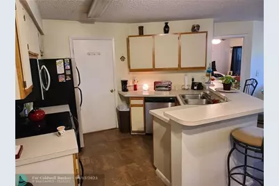 9999  Summerbreeze Dr, Unit #417, Sunrise, FL 33322 - Photo 4