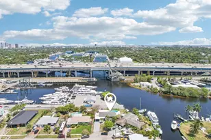 2030 SW 22nd Ave, Fort Lauderdale, FL 33312 - Photo 22