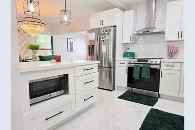 2030 SW 22nd Ave, Fort Lauderdale, FL 33312 - Photo 10