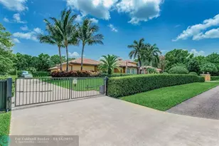 7170 155th Pl, Palm Beach Gardens, FL 33418 - Photo 4
