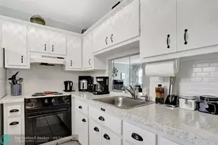 4451 NW 16th St, Fort Lauderdale, FL 33313 - Photo 16