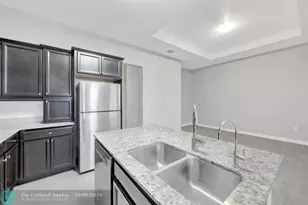 17624 SW 149th Pl, Miami, FL 33187 - Photo 4